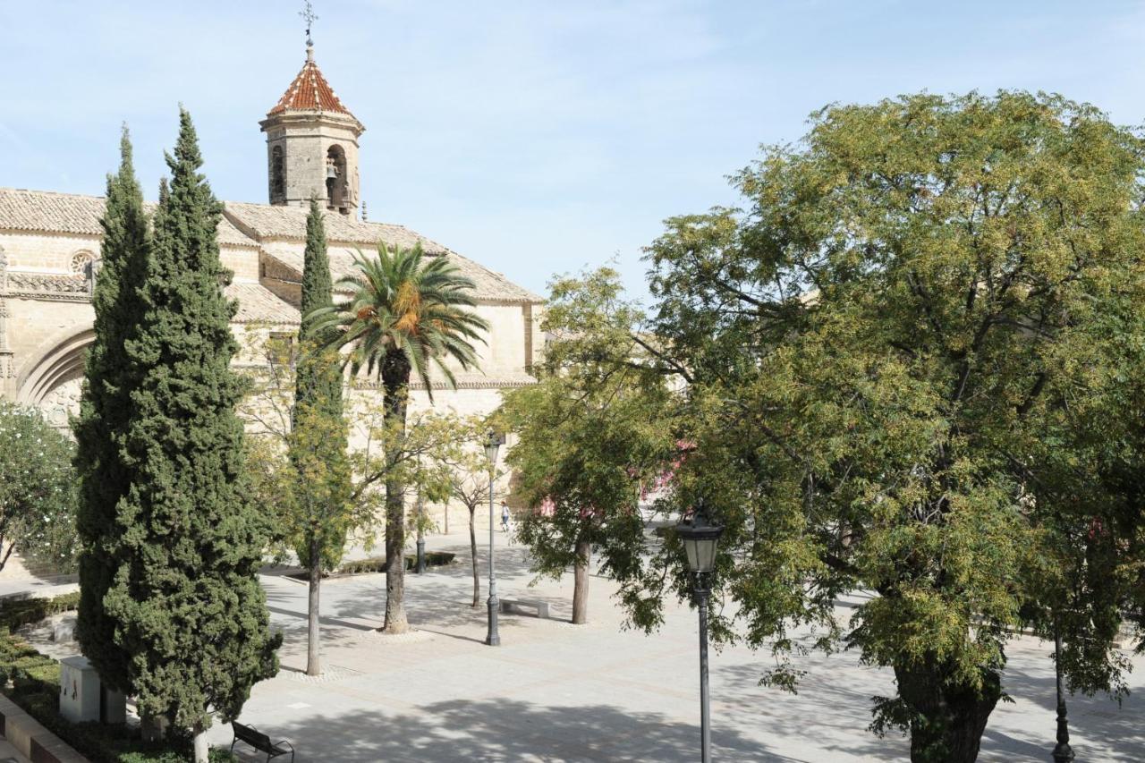 Hotel Vivienda Turistica Yamaries Úbeda Esterno foto