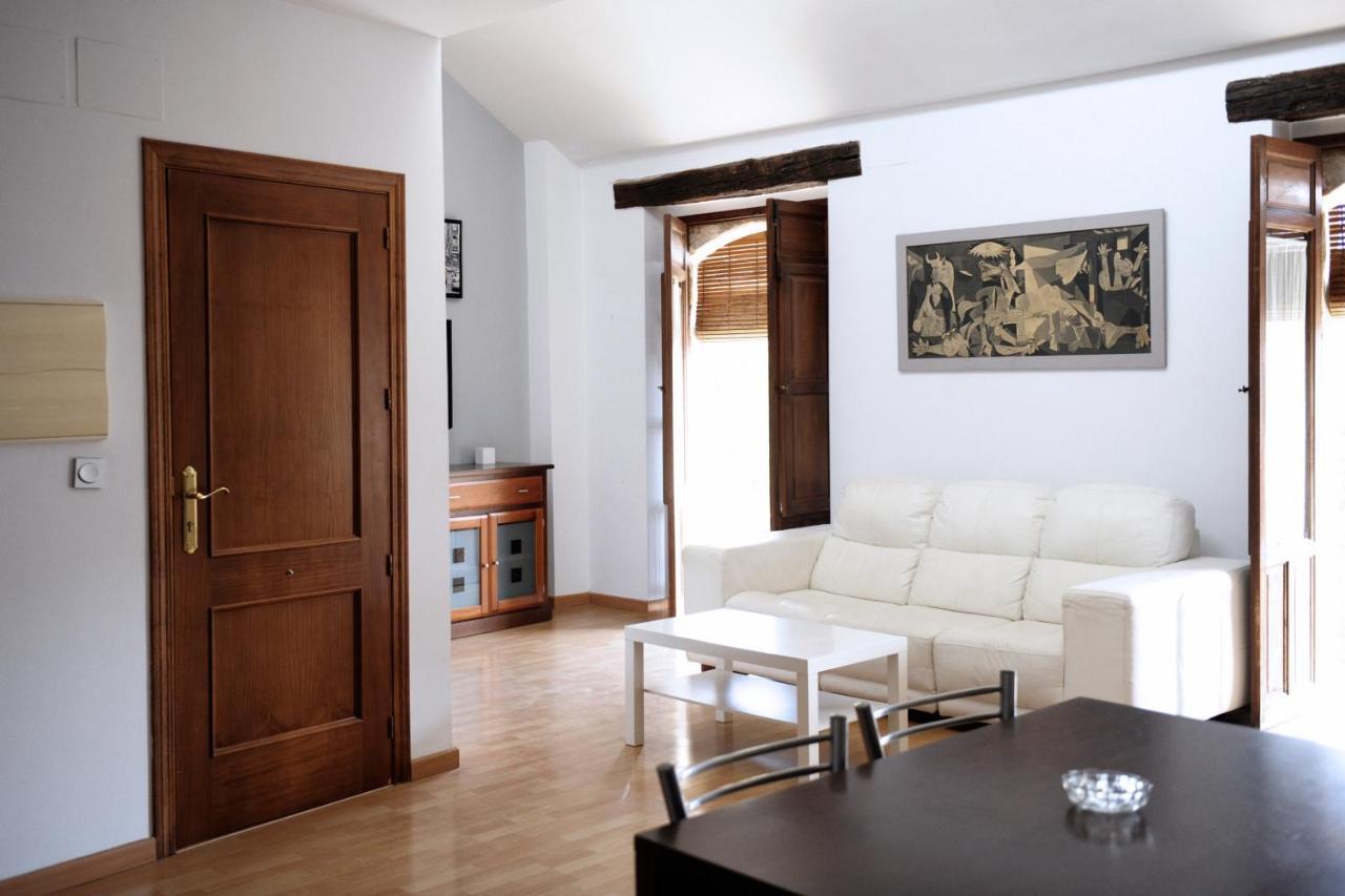 Hotel Vivienda Turistica Yamaries Úbeda Esterno foto