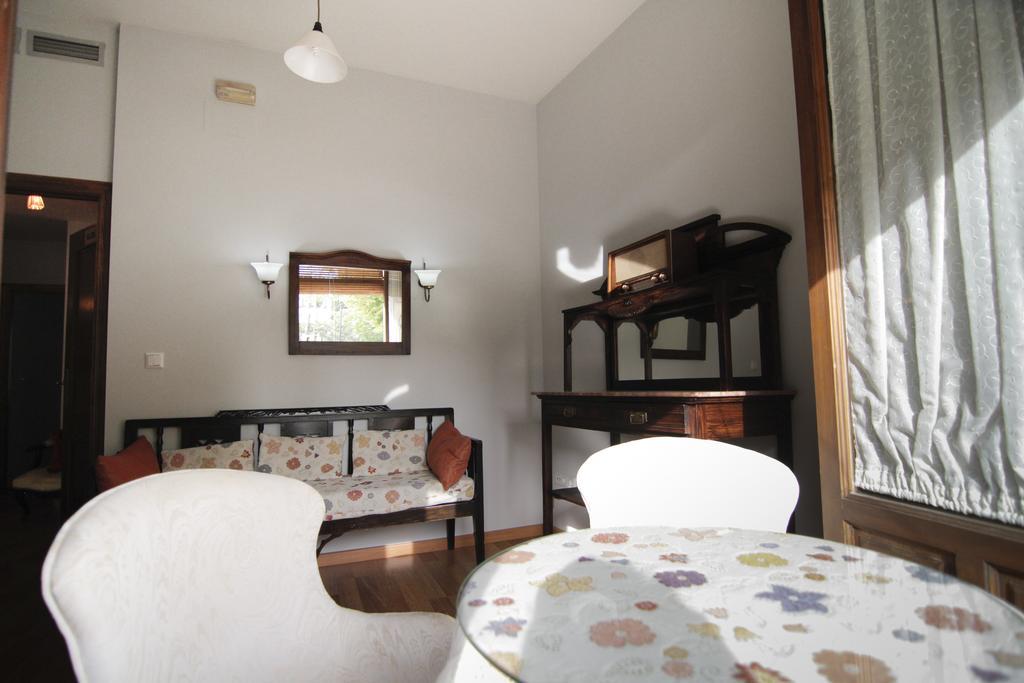 Hotel Vivienda Turistica Yamaries Úbeda Esterno foto