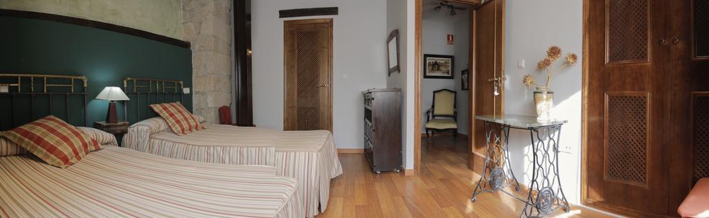 Hotel Vivienda Turistica Yamaries Úbeda Esterno foto